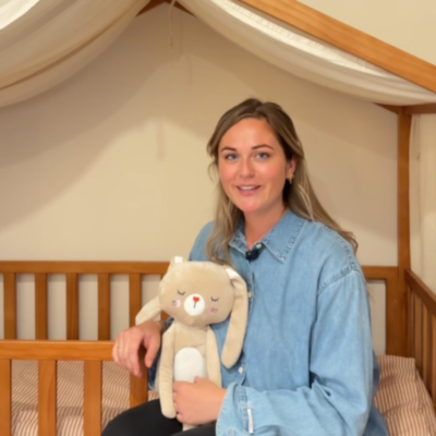 Etagenbett im Geschwisterzimmer: Familienberaterin Lara verrät Tipps zur Auswahl und für eine entspannte Abendroutine