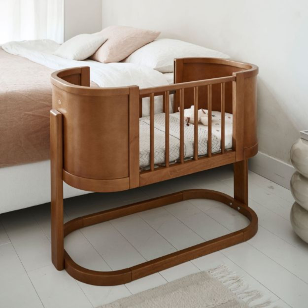 Beistellbett-Praktiken: Tipps für eine friedliche Nacht