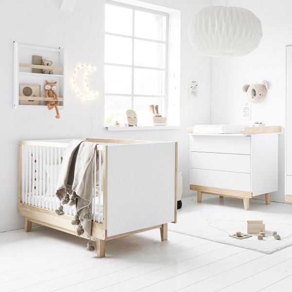 2-teiliges Babyzimmer | Weiß und Holz