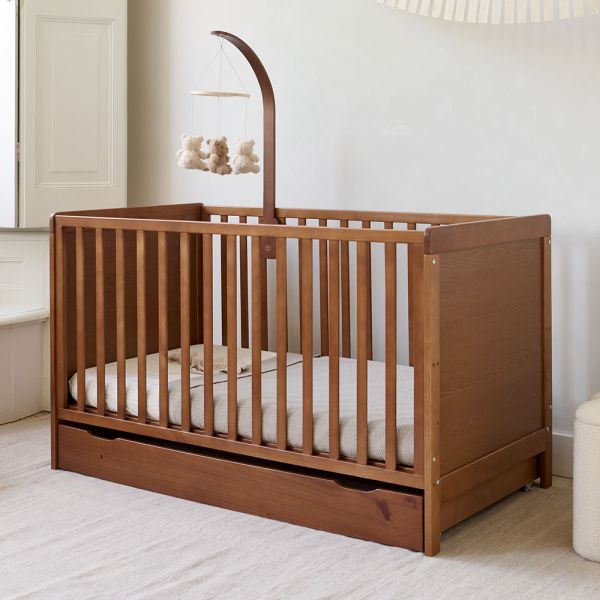 Babybett mitwachsend aus Holz 70x140 Nuage in Walnuss von Petite Amélie
