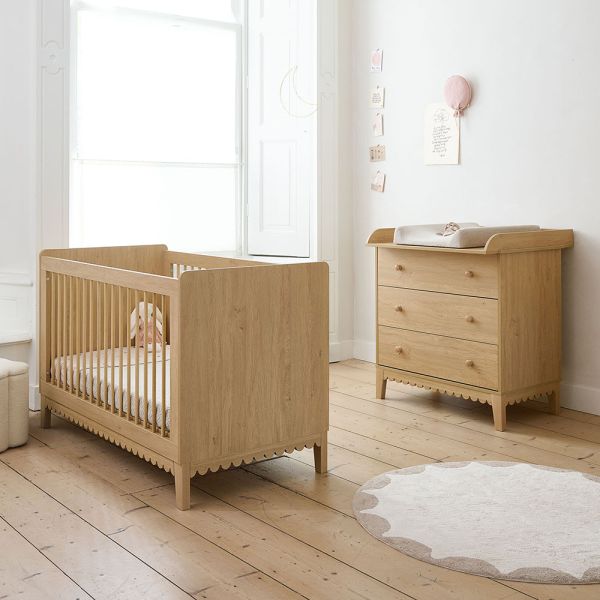 2-TEILIGES BABYZIMMER SET «CANNELLE» | MITWACHSENDES BABYBETT UND KOMMODE 