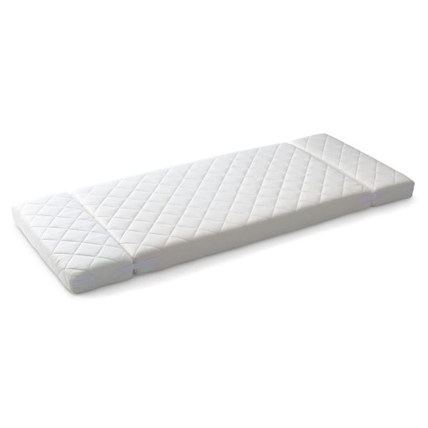 Eco Matratze in 80x140/170/200 aus recyceltem Polyester und Polyurethanschaum aus der Brume Kollektion von Petite Amélie