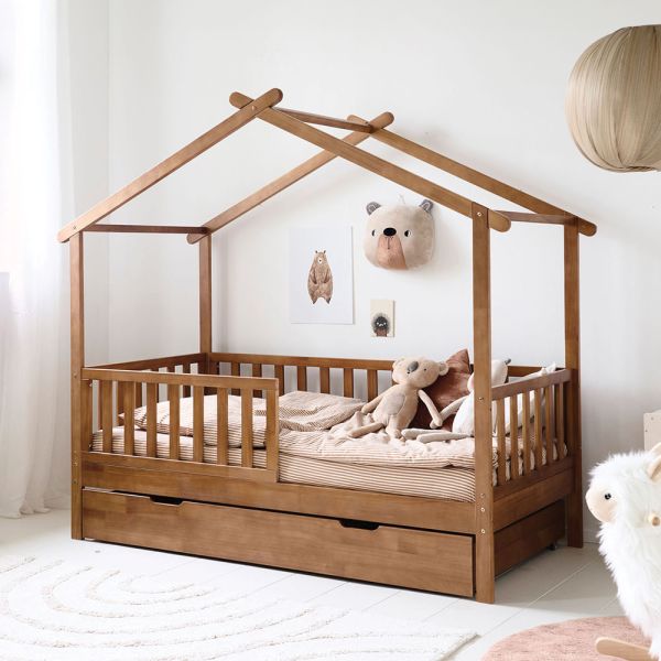 Hausbett 80x160 cm aus Holz in Walnuss von Petite Amélie