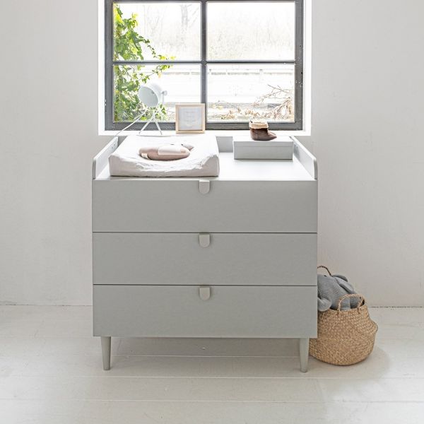 Kommode mit Wickelflaeche grau Etoile
