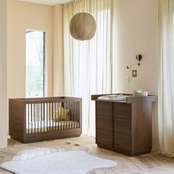 2-teiliges Babyzimmer Set «Noma» | Mitwachsendes Babybett & Kommode | Cocoa