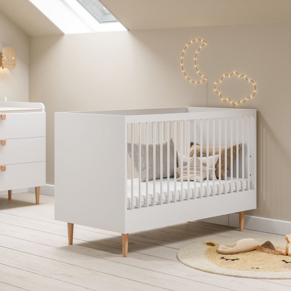 Mitwachsendes Babybett in Weiss 140x70 cm von Petite Amélie