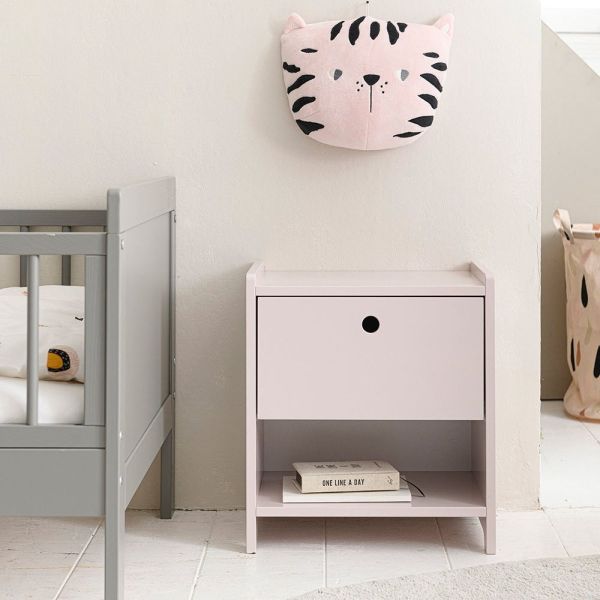 Nachttisch für Mädchenzimmer pink von Petite Amélie | Made by Mum