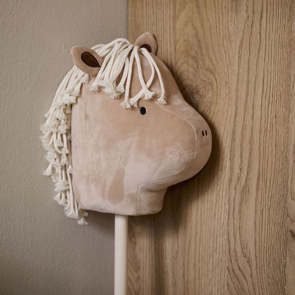STECKENPFERD «ARTHUR»