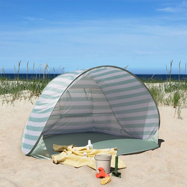 UV Schutz Strandmuschel kompakt und grün für den Strandtag von Petite Amélie