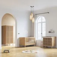 Kommode aus melamine holz in naturel japandi stil von Petite Amélie