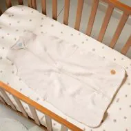 Sommerschlafsack 0.5 tog in Beige aus Musselin Baumwolle für 6-18 Monate von Petite Amélie
