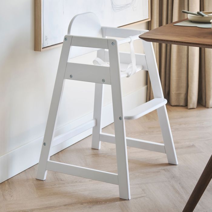 Weißer Hochstuhl «MILO» für Babyzimmer Petite ✔️ Amélie