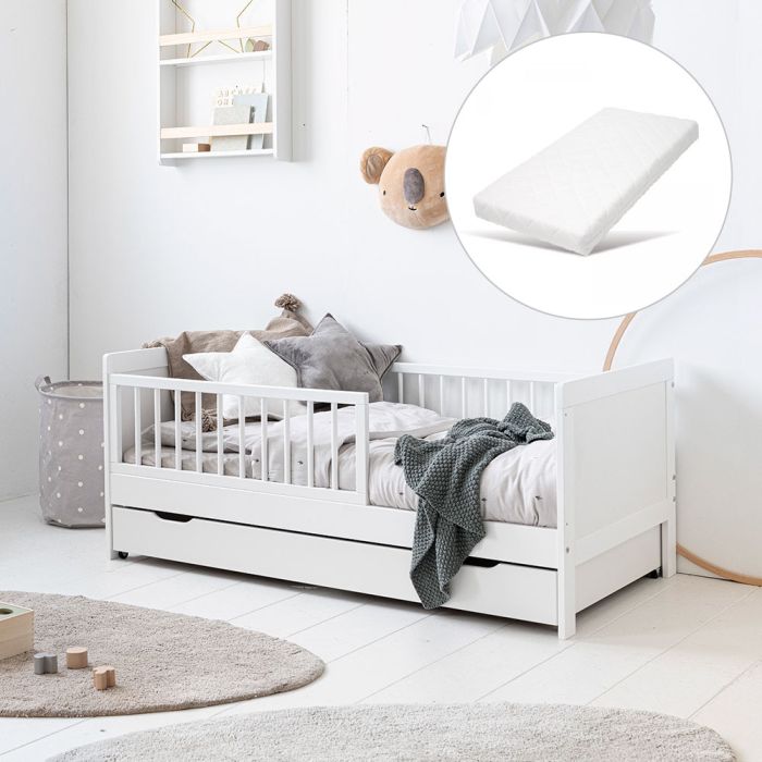 Set: Kleinkinderbett «Vivien» | 70x140 cm | inkl. Matratze | Weiß main product photo