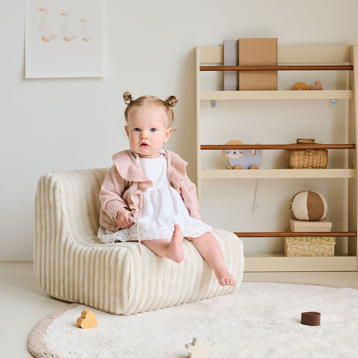 Montessori Bücherregal «Lune» in Beige ✔️ Petite Amélie
