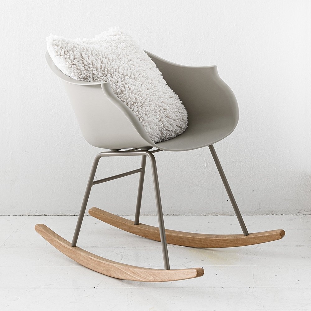 Schaukelstuhl für das Babyzimmer I Retro | Beige