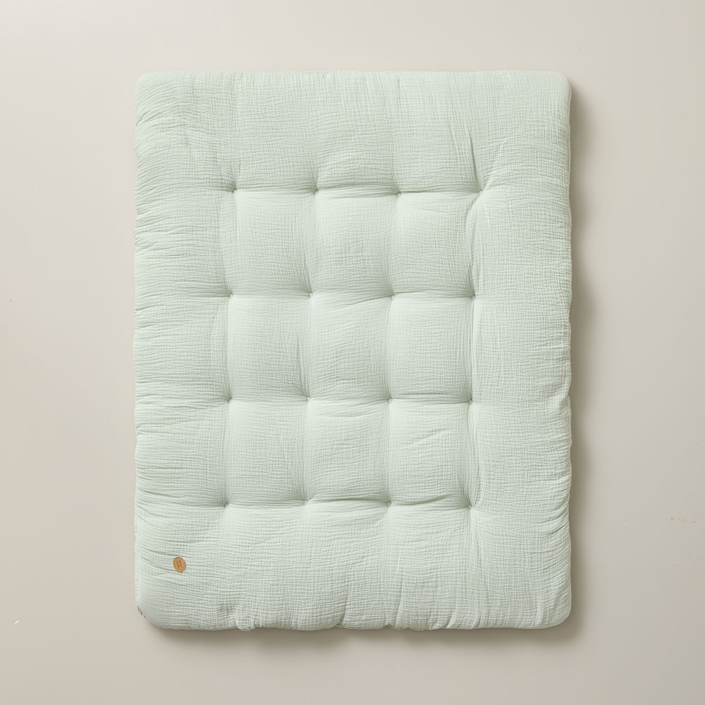 Spielmatte «BISCUIT» aus Musselinstoff | 110 x 85 cm | Grün
