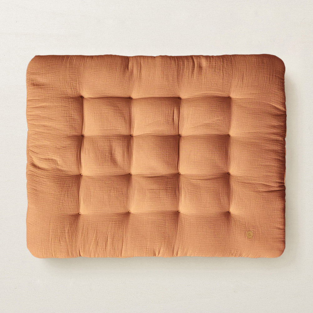 BABYSPIELMATTE «BISCUIT» 85x110 cm | BIO-MUSLIN-BAUMWOLLE |KAMEL 