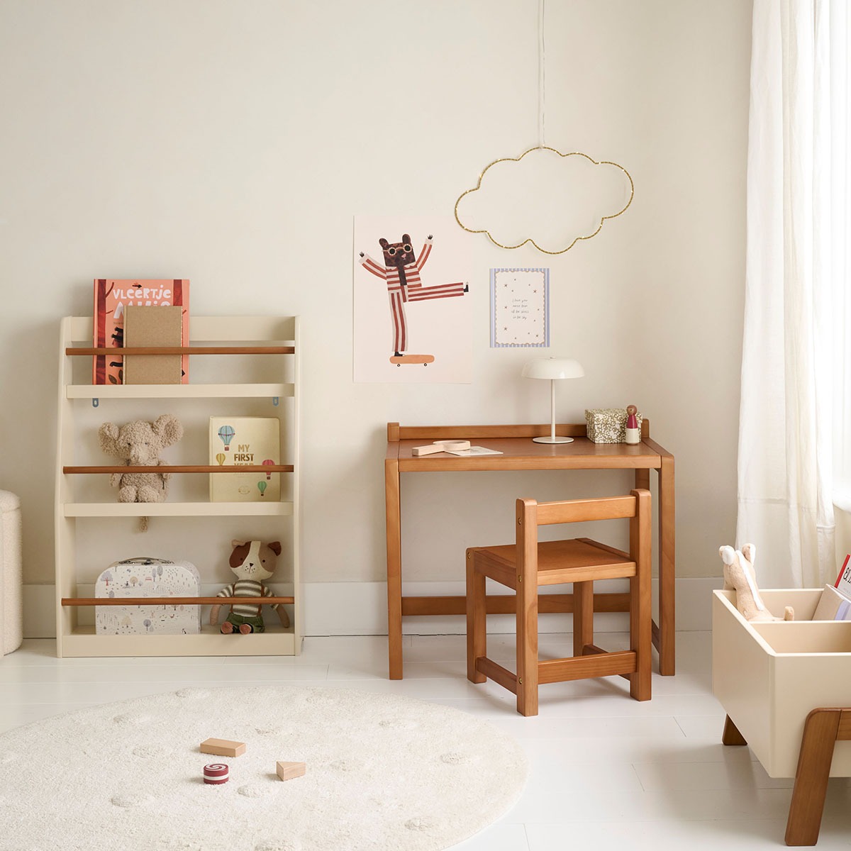 Siehe mehr Kindertische und Stühle